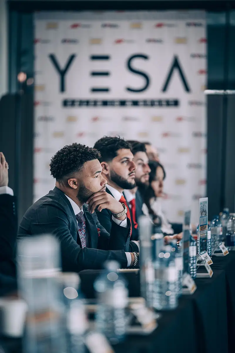 People at yesa